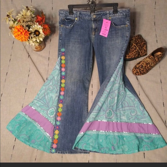 Here are the jeans. - Picture 8 of 16